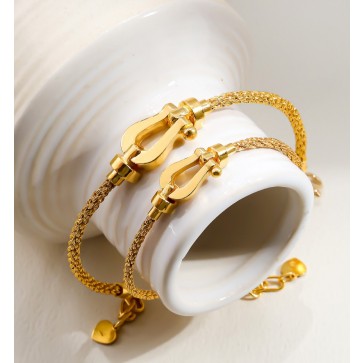 말굽 와이어 팔찌